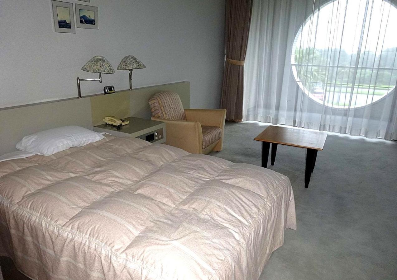 Miyazaki Kokusai Kuko Country Club Lodge Buitenkant foto