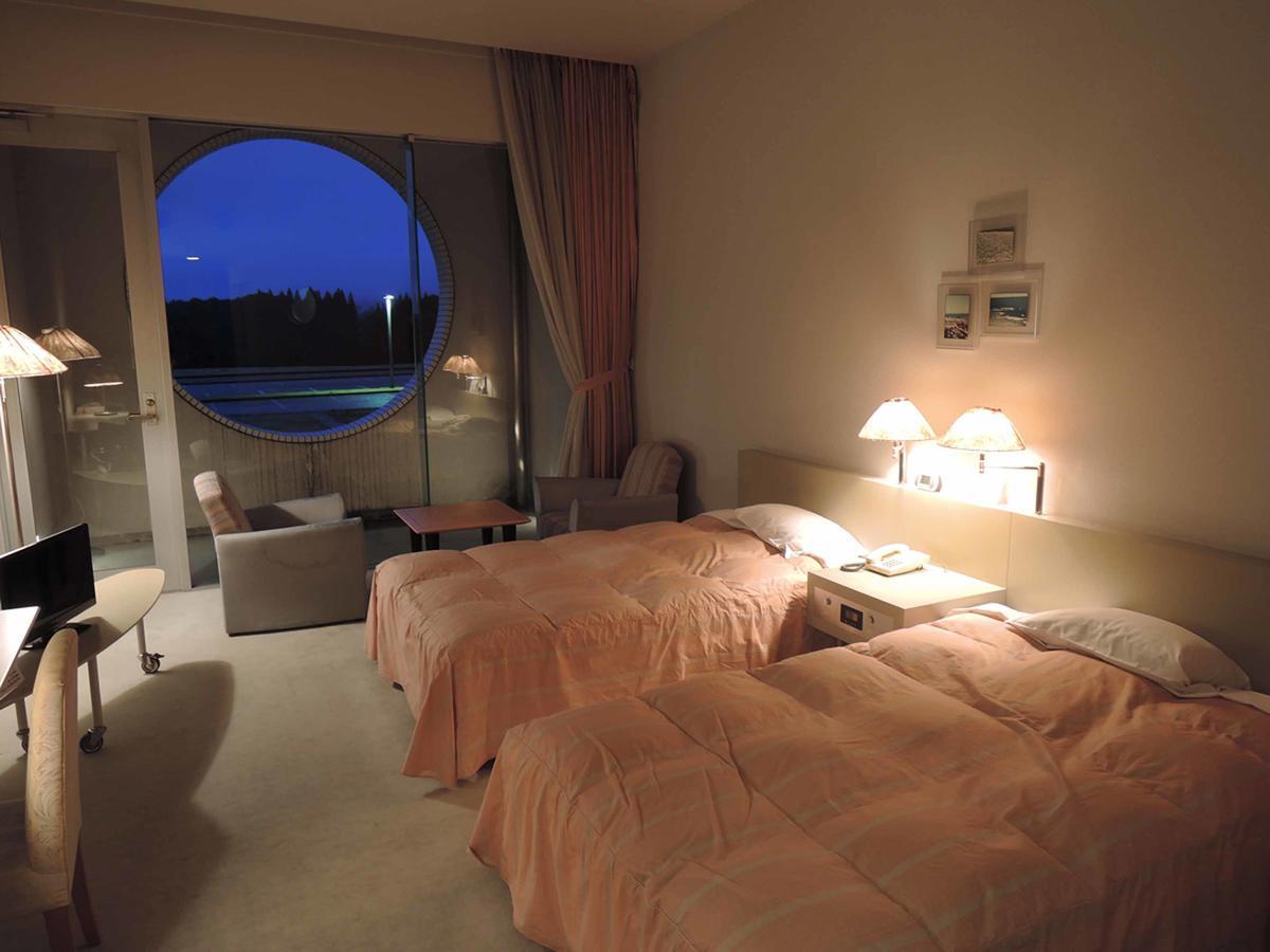 Miyazaki Kokusai Kuko Country Club Lodge Buitenkant foto